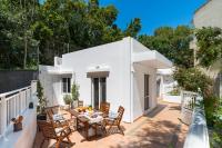 Balkon lub taras w obiekcie Oasis in the Heart of Rhodes, next to Old Town, near Beaches - Haven Home