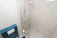 Koupelna v ubytování Apartmani kike