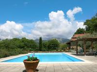 Bazén v ubytovaní Holiday Home Belvedere - BLU100 by Interhome alebo v jeho blízkosti