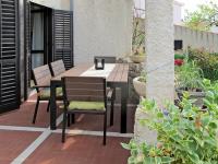 Balkón alebo terasa v ubytovaní Apartment Maslina by Interhome