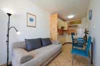 Kuchyňa alebo kuchynka v ubytovaní Apartment Stella old town Trogir, with balcony