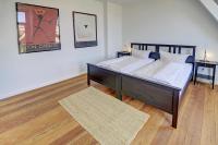 Postel nebo postele na pokoji v ubytování fewo1846 - An der Galerie - komfortables Apartment im 2 OG mitten im Stadtzentrum