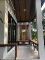 Balkón nebo terasa v ubytování Anattaya Holiday Home