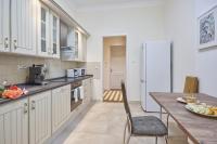 Kuchyň nebo kuchyňský kout v ubytování Apartment Anglicka 138