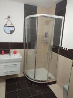 Koupelna v ubytování Apartmány Zaječák