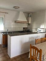 Kuchyňa alebo kuchynka v ubytovaní Casas Juani- chalet con piscina