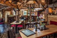 Restaurace v ubytování AlpenParks Hotel MONTANA
