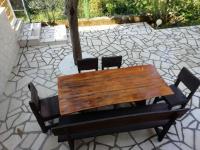 Patio alebo iná vonkajšia časť ubytovania Apartmani Palmas Rijeka