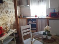 Kuchyňa alebo kuchynka v ubytovaní La Pequeña Luz Casa Rural