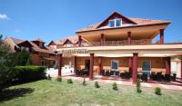 Budova, v ktorej sa hotel nachádza