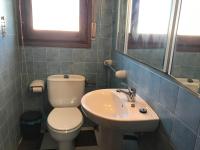 Kúpeľňa v ubytovaní MEDDAYS VILLA LAGUN ETXEA