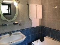 A bathroom at Country house