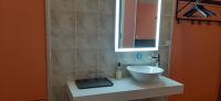 A bathroom at Hostal San Martin