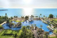 Bazén v ubytování Movenpick Residence/Beach Access/1BR/Amazing View2 nebo v jeho okolí