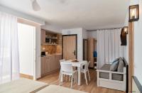 Kuchyňa alebo kuchynka v ubytovaní Apartamentos Sabina Playa