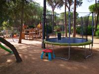 Plac zabaw dla dzieci w obiekcie Villetta Graziosa sul mare ristrutturata