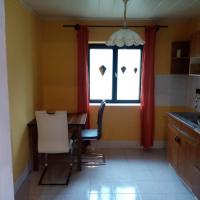 Kuchnia lub aneks kuchenny w obiekcie Tulman Villa