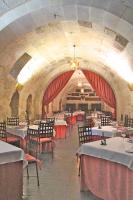 A restaurant or other place to eat at Posada Real Castillo del Buen Amor