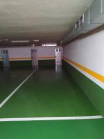 Tennis and/or squash facilities at Apartamento XOSÈ Sanxenxo or nearby