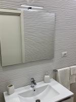 A bathroom at Torre dei Mori Boutique Rooms B&B