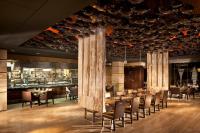 Ein Restaurant oder anderes Speiselokal in der Unterkunft M Resort Spa &amp; Casino 