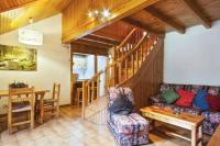 Posezení v ubytování Vielha centro duplex Sapporo