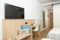 Televízia a/alebo spoločenská miestnosť v ubytovaní RVHotels Ametlla Mar