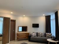 Hotel Tsereteli Palaceにあるテレビまたはエンターテインメントセンター
