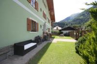 Widok na góry z tego aparthotelu