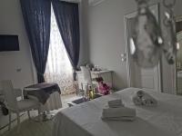 A bed or beds in a room at b&b Giorgia