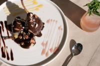 Φαγητό σε αυτό το ξενοδοχείο ή κάπου εκεί κοντά