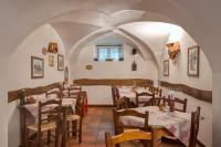 Un restaurant sau alt loc unde se poate mânca la Albergo Moleta