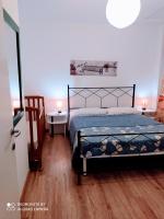 Posteľ alebo postele v izbe v ubytovaní VILLA RAFAEL CON Piscina, IUN P4098