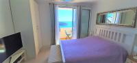Posteľ alebo postele v izbe v ubytovaní Dubrovnik Colors - Old Town View Apartment No3