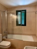 A bathroom at Apt S estany ET285PL