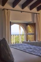 Posteľ alebo postele v izbe v ubytovaní La Residencia, A Belmond Hotel, Mallorca