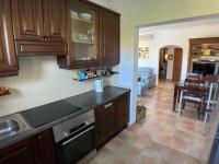 Kuchnia lub aneks kuchenny w obiekcie Holiday Home Schnuffi by Interhome