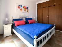 Łóżko lub łóżka w pokoju w obiekcie Holiday Home Schnuffi by Interhome