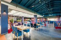 Reštaurácia alebo iné gastronomické zariadenie v ubytovaní Valamar Tamaris Resort