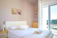 Postel nebo postele na pokoji v ubytování MarySol Luxury Villa