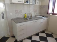 Kuchyňa alebo kuchynka v ubytovaní Apartments Marija