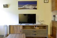 A television and/or entertainment centre at Aizkolarienea