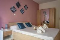 Posteľ alebo postele v izbe v ubytovaní Irini Apartments