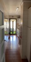 Kuchyň nebo kuchyňský kout v ubytování Super Apartamento en playa de la Pineda