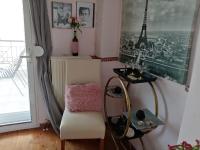 Posedenie v ubytovaní maisonette with garden