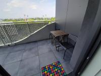 Balkón alebo terasa v ubytovaní Apartment Cherry Bratislava & free parking
