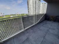 Balkón alebo terasa v ubytovaní Apartment Cherry Bratislava & free parking