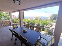 Balkón alebo terasa v ubytovaní Apartment in Crikvenica 34973