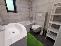 Kúpeľňa v ubytovaní Apartment in Crikvenica 34973