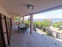 Balkón alebo terasa v ubytovaní Apartment in Crikvenica 34973
